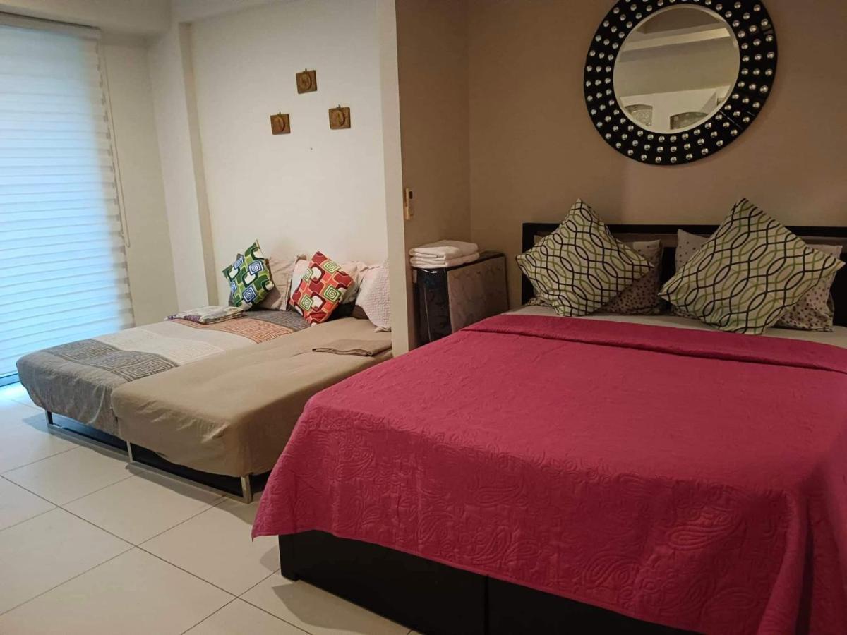 Pico Beach Front Condo Nasugbu Extérieur photo